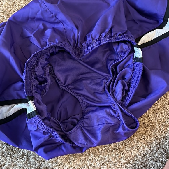 Nike Dri-Fit Shorts - Picture 4 of 4